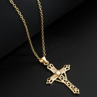 Kreative Kreuz Religiöse Anhänger Gold-überzogene Kupfer Anhänger Intarsien Zirkon Halskette main image 6