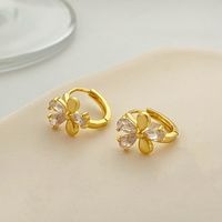 Simple Style Copper Micro Inlaid Zircon Flower Heart Earrings main image 3