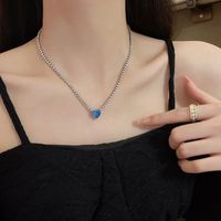 Simple Sapphire Heart Shape Pendant Clavicle Chain Necklace main image 4