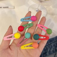 Fashion Cute Candy Color Round Bean Classic Barrettes Side Clip Hairpin main image 5