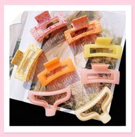 Geometric Large Frosted Acrylic Square Claw Clip Hairpin main image 6