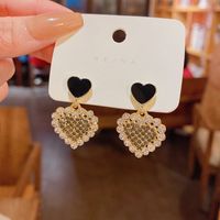 New Fashion Heart Shape Rhinestone Alloy Stud Earrings sku image 1