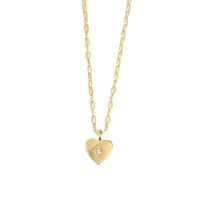 Fashion Heart-shaped Pendant Diamond-embedded Eight Awn Star Copper Necklace main image 3