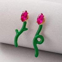 Neue Mode Blume Rosa Strass Unregelmäßige Geometrische Legierung Ohr Stud Ohrringe main image 1