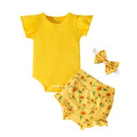 Cute Girl Infant Sunken Stripe Flower Printed Shorts Three-piece Set sku image 1