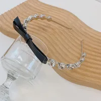 Corea Del Sur Nuevo Cristal Diadema Llena De Diamantes Verano Simple Agujero De Pelo Anillo De Acero Fino Borde Diadema Venta Al Por Mayor Nihaojewelry sku image 13