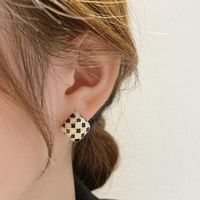 Fashion Black And White Chessboard Plaid Alloy Ear Studs main image 2