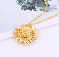 New Simple Cute Golden Sunflower Pendant Clavicle Chain Necklace main image 1