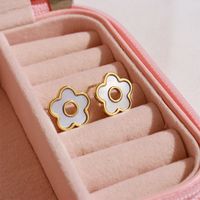 Fashion Cute Flower White Shell Stainless Steel Ear Stud main image 5