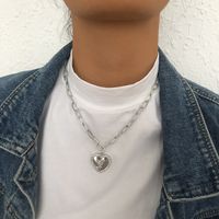 Collar De Aleación De Diamantes De Imitación Con Colgante De Corazón Geométrico De Estilo Simple main image 3