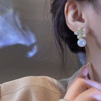 Fashion Alloy Flower Earrings Shopping Inlaid Pearls Pearl Drop Earrings As Picture main image 4