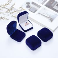 Fashion Solid Color Flannel Earrings Packing Jewelry Box Wholesale main image 4