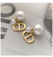 Women's Fashion Geometric Letter Silver Plated Earrings Plating Silver Plated Artificial Pearl Stud Earrings main image 1
