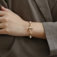 Fashion Creative Simple Electroplated 18k Gold Inlaid Zircon Copper Bracelet main image 2