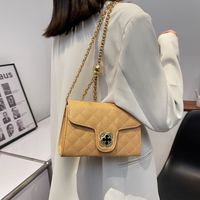 New Fashion Simple Women's Chain Crossbody Chain Solid Color Bag main image 2