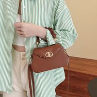 Solid Color Pleated Retro Twist Lock Messenger Bag main image 5