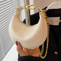 New Fashion Chain Messenger Shoulder Underarm Solid Color Bag main image 5