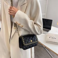 New Fashion Messenger Rhombus Chain Small Square Solid Color Bag main image 4