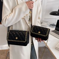 New Fashion Messenger Rhombus Chain Small Square Solid Color Bag main image 2