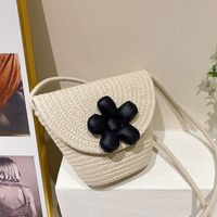 Spring And Summer New Fresh Sweet Messenger Shoulder Cute Flowers Straw Woven Bag Women main image 3