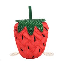 Fashion Female Summer 2022 New Strawberry Shape Pearl Chain Crossbody Mini Bag sku image 2