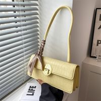 2022 New Spring Hand-held Women Shoulder Underarm Baguette Bag main image 4