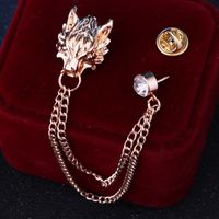 Vintage Wolf Head Animal Shape Corsage Suit Pin Brooch Chain main image 3