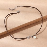 Frau Mode Mond Pu-leder Legierung Halskette Mit Anhänger Glasperlen Halsketten main image 1