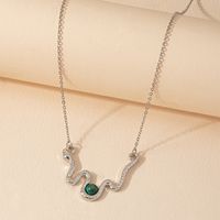 Européen Et Américain De Niche En Métal Simulé Serpents Collier Femmes De Conception D'été Polyvalent Accessoires Personnalisé Hip Hop À La Mode Clavicule Chaîne sku image 1