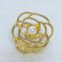 Fashion Simple Metal Inlay Pearl Barrettes Shell Shaped Hollowed-out Grip sku image 13