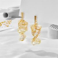 1 Pair Fashion Petal Arylic Women's Drop Earrings sku image 2