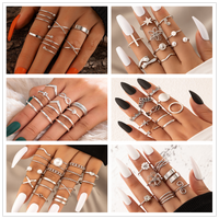 Retro Alloy Geometric Pattern Hand Xingx Ring Daily Artificial Pearl Copper Rings main image 1