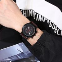 Men's Leather Rope Watch Calendar Sports Quartz Watch Bracelet Set main image 5