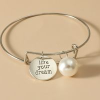 Fashion Original Simple Letter Tag Round Pearl Alloy Bracelet main image 3