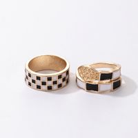 Simple Black White Square Snake-shaped Dripping Oil Ring Two-piece Set main image 2