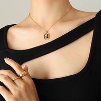 أزياء المرأة ساحة قلادة هندسية التيتانيوم الصلب الذهب مطلي مجوهرات sku image 1