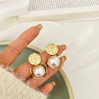 Simple Style Circle Pearl Pendant Disc Copper Earrings main image 2