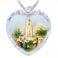 New Heart-shaped Pendant Virgin Prayer Statue Memorial Crystal Necklace Wholesale main image 1