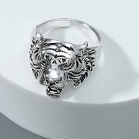 Retro Three-dimensional Ancient Silver Animal King Tiger Head Shaped Ring main image 1