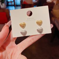 Simple Love Heart Alloy Stud Earrings main image 1