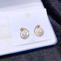 Fashion Creative Zircon Micro-inlaid Snake Surround Pearl Earrings sku image 1