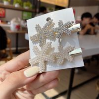 Fashion Starfish Shaped Inlay Pearl Barrettes Hair Accessories main image 1