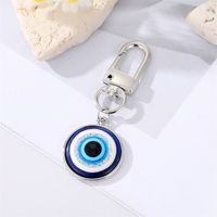 Fashion Alloy Inlaid Resin Eye Shaped Keychain Round Blue Eyes Bag Pendant Accessories sku image 2