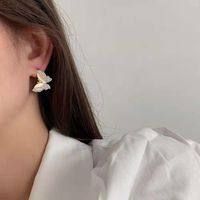 Fashion Delicate Full Diamond Opal Inlaid Butterfly Pattern Studs Earrings main image 5