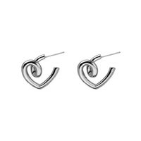 Fashion Simple Geometric Twisted Heart Pattern Metal Earrings Female main image 5