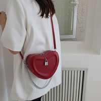Summer New Fashion Heart Shape Chain Messenger Shoulder Bag sku image 2