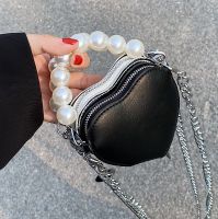 Summer New Fashion Heart Shape Messenger Chain Bag main image 6