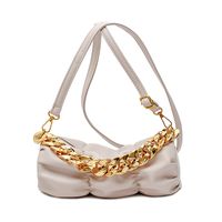 Korean Style Pleated Chain Messenger Shoulder Cylinder Women's Bag sku image 1