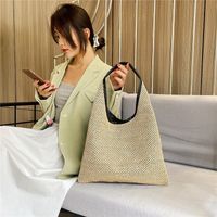 Lightweight Woven Beach Bag Fashion Hand-carrying Casual Large Capacity Shoulder Straw Bag main image 5