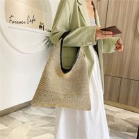 Lightweight Woven Beach Bag Fashion Hand-carrying Casual Large Capacity Shoulder Straw Bag main image 4